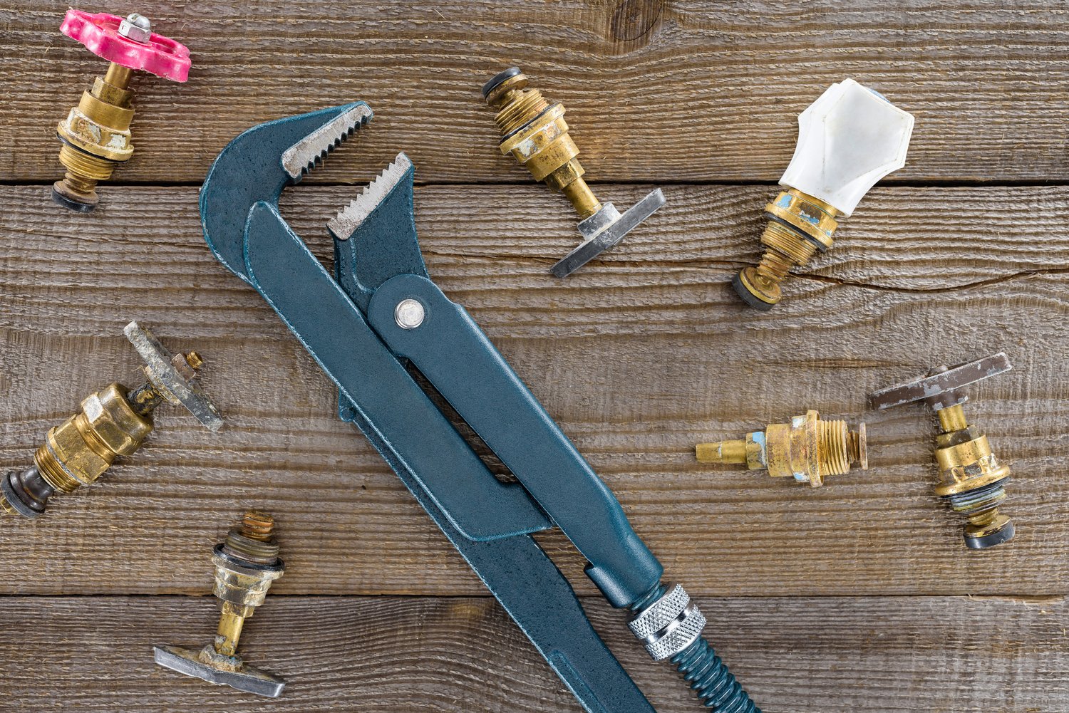 DIY Drain Pipe Replacement: Step-by-Step Instructions for Fixing Damaged Plumbing