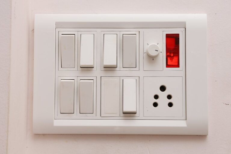 How to Wire a Three-Way Switch: Lighting Control from Multiple Locations