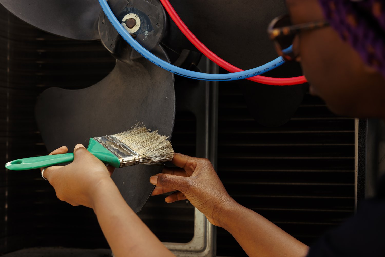 Air Conditioner Not Cooling? DIY Diagnosis Before Calling a Professional