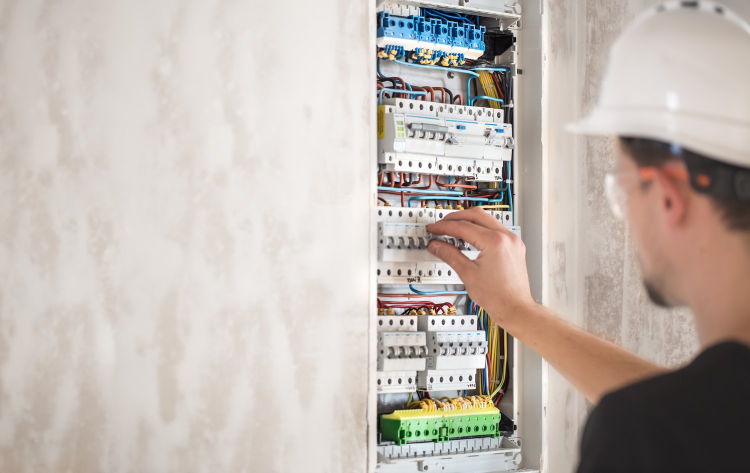 Essential guide to choosing the right installation boxes for your electrical projects
