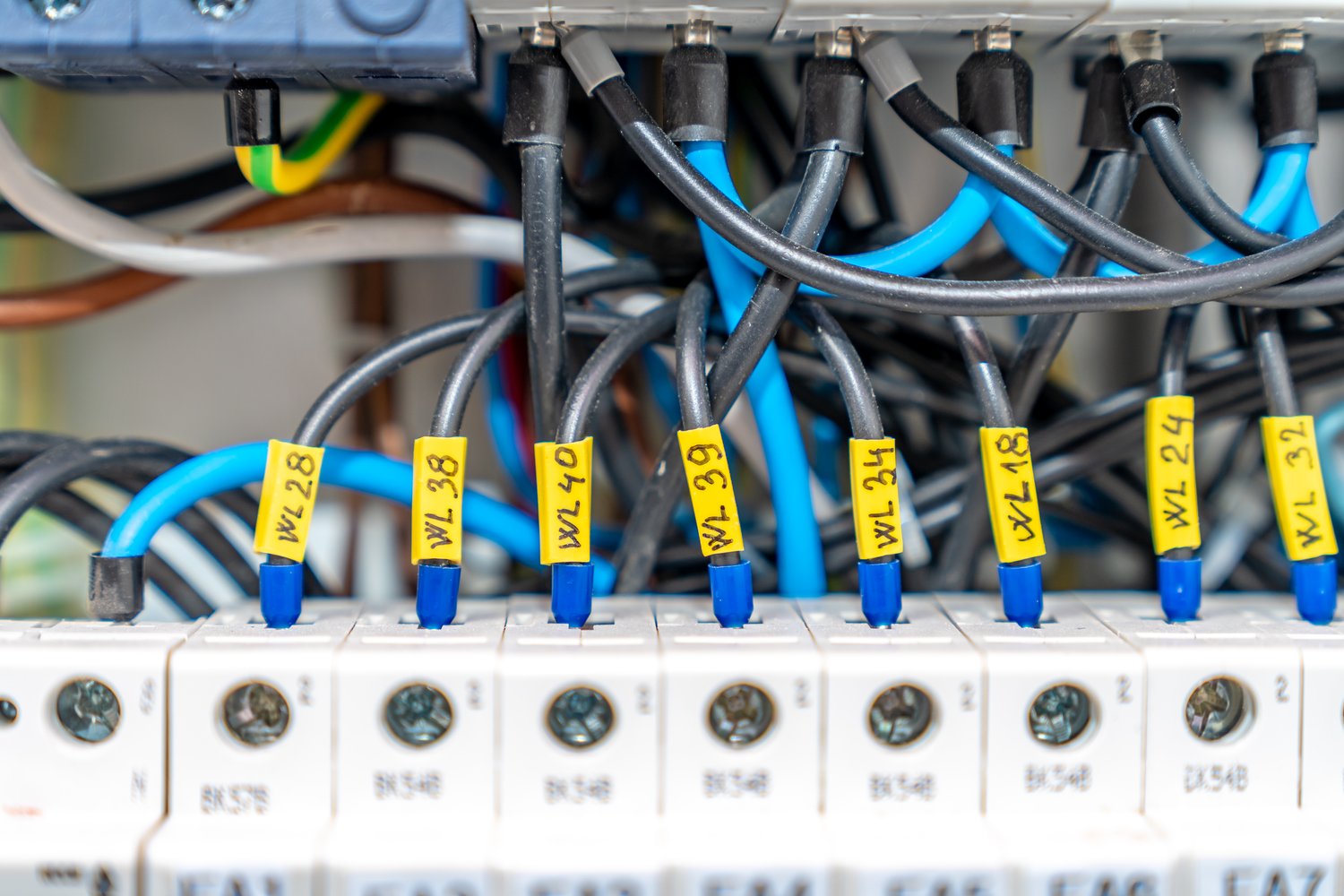Essential guide to electrical and modular apparatus for your home
