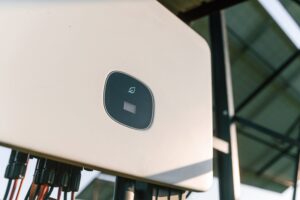 Maximizing efficiency with photovoltaic inverters for energy storage systems