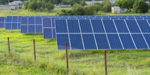 Maximizing energy efficiency with photovoltaic systems: A guide for homeowners