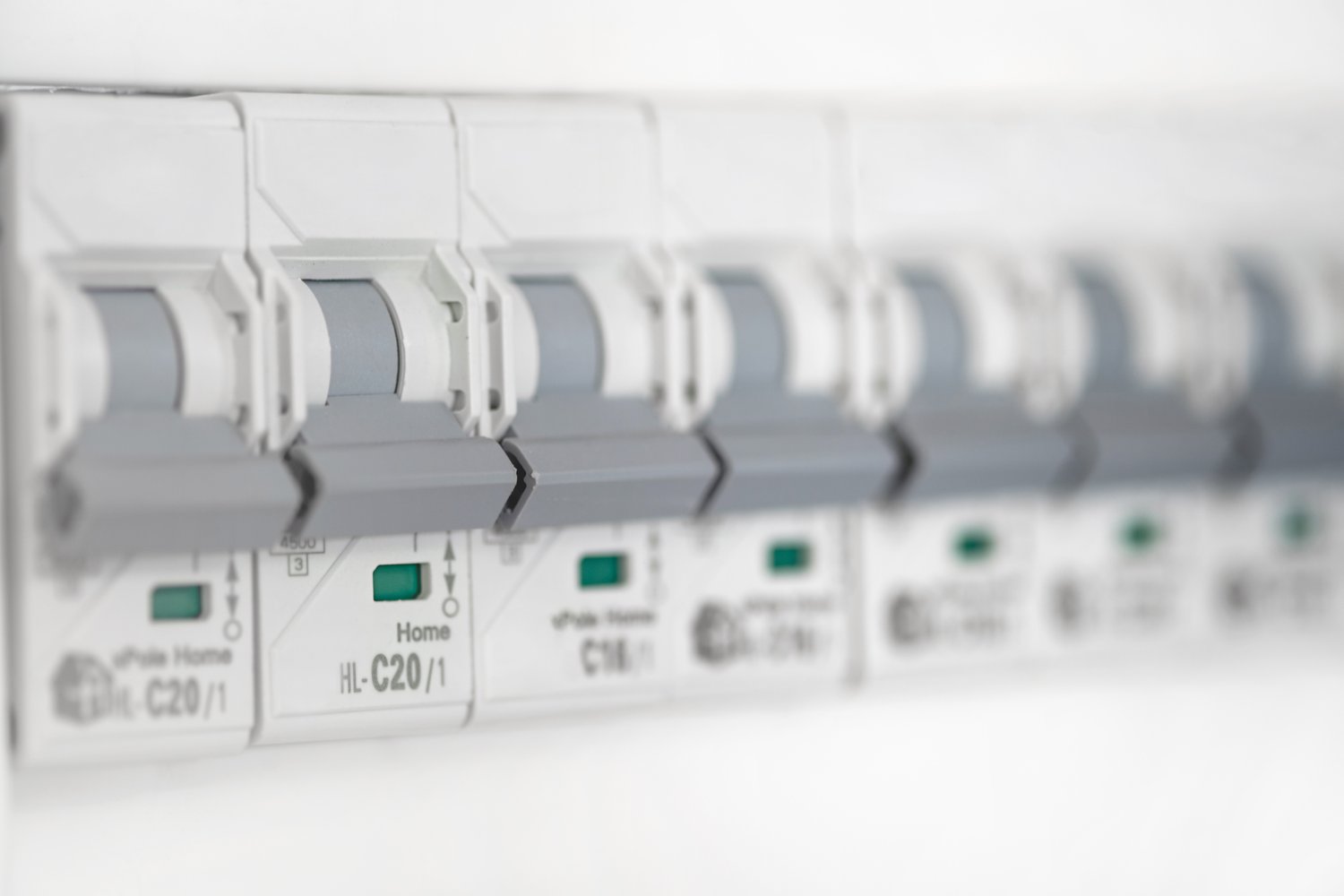 Whole House Surge Protector Problems: Status Light Solutions