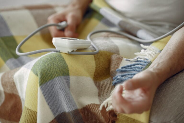 Why Is My Electric Blanket Not Heating Evenly? Safety and Repair Guide