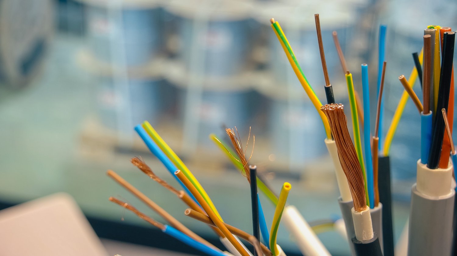 Essential guide to selecting the right cables for your electrical projects
