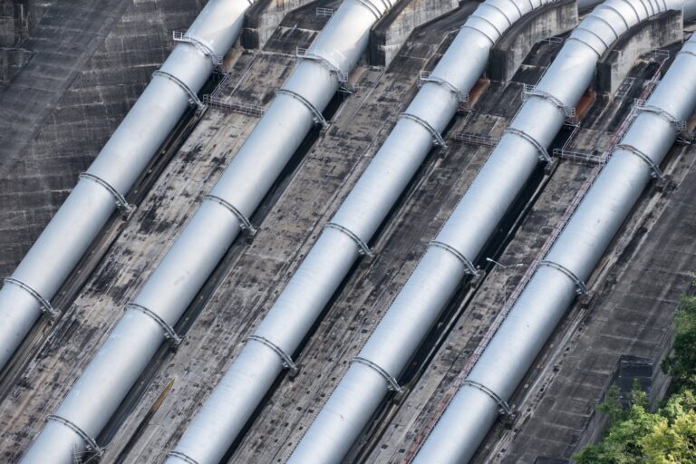 Pipe Chase Ventilation: Preventing Moisture Damage