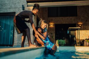 Electric Pool Light Installation: Underwater Fixture Safety Requirements