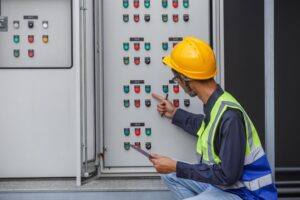 Electrical Panel Inspection Checklist: Safety Issues and Warning Signs